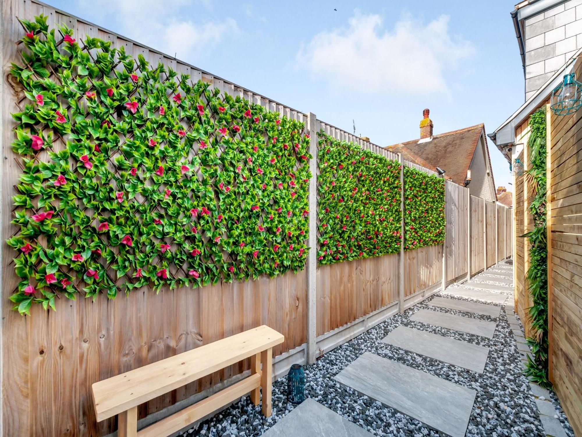 Vitamin Sea Residency Herne Bay Exterior photo