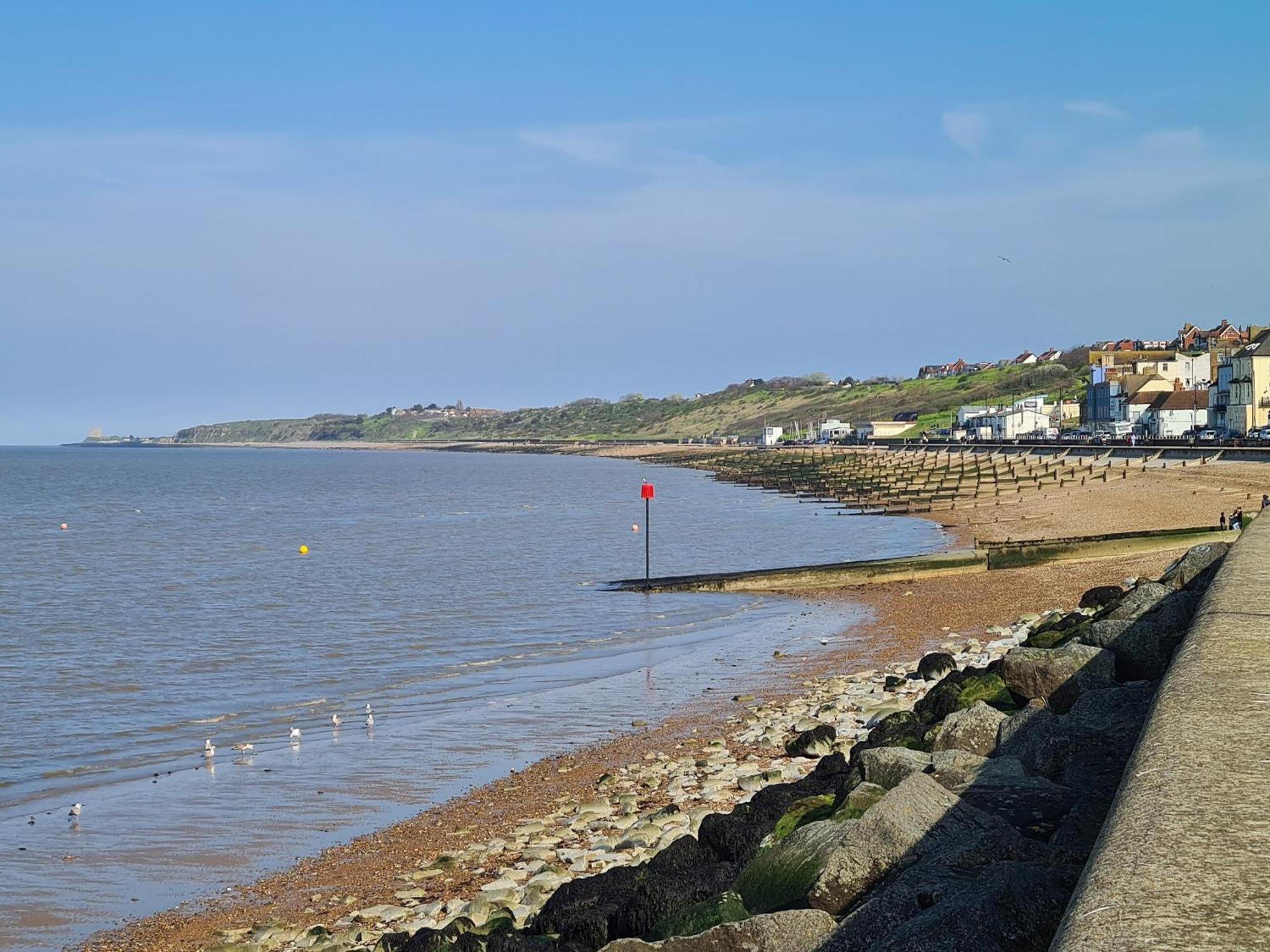 Vitamin Sea Residency Herne Bay Exterior photo